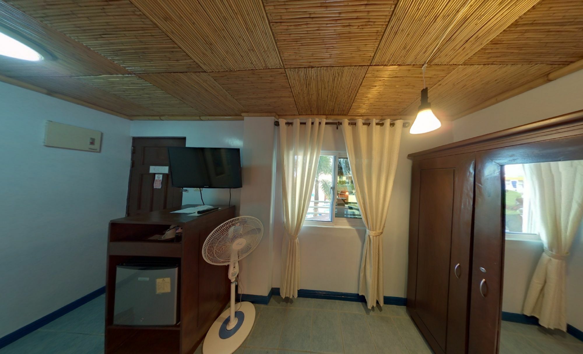 P&M Final Option Beach Resort Сан Хуан Екстериор снимка